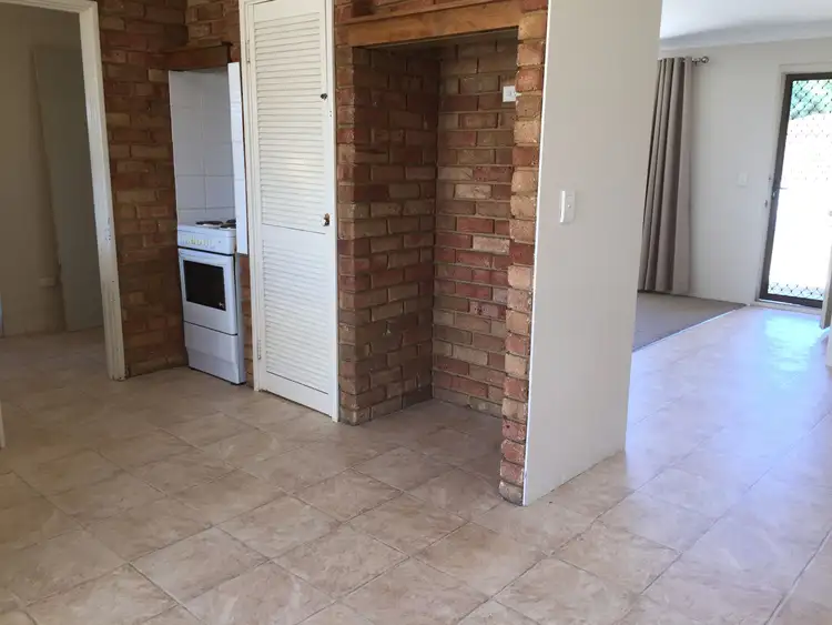 Fourth view of Homely house listing, 4 Durack Crescent, Gosnells WA 6110