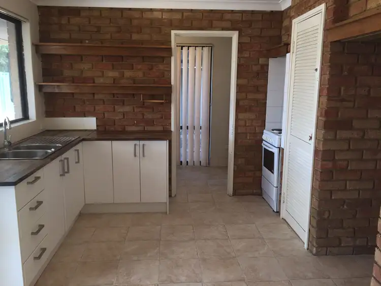 Fifth view of Homely house listing, 4 Durack Crescent, Gosnells WA 6110