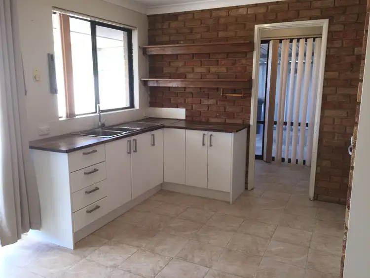 Sixth view of Homely house listing, 4 Durack Crescent, Gosnells WA 6110