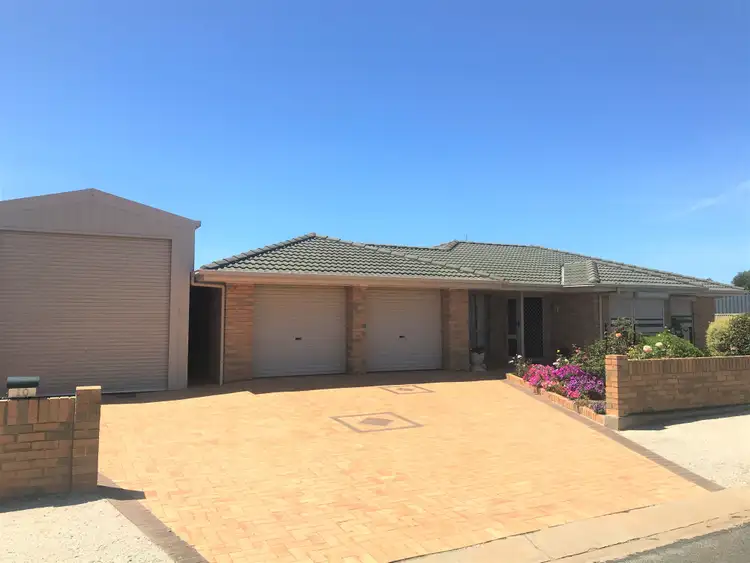 10 Wishart Street, Tumby Bay SA 5605