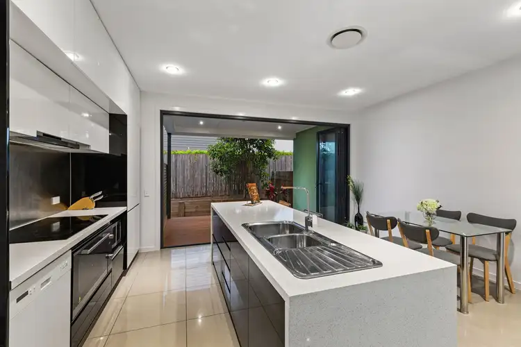 Fourth view of Homely townhouse listing, 3/38 Taunton Street, Annerley QLD 4103