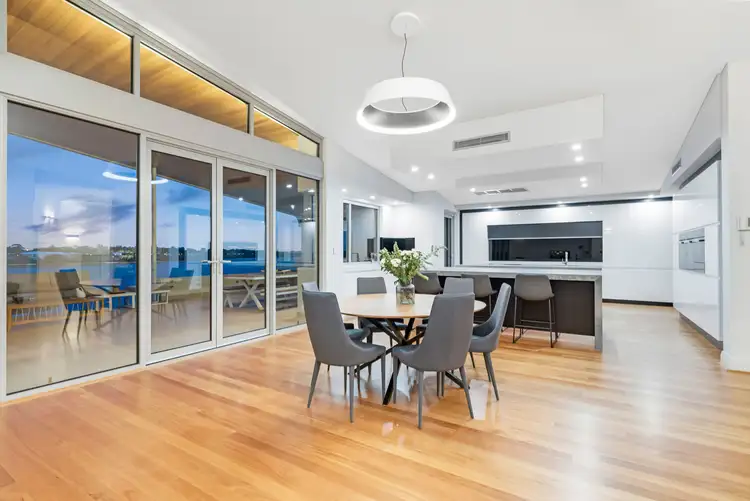 Sixth view of Homely house listing, 2 Baldwin Avenue, Mount Pleasant WA 6153