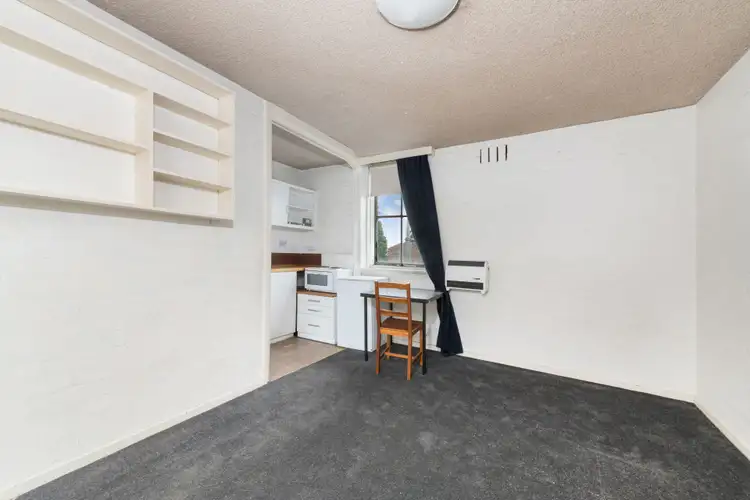 209/44 Barkly Street, St Kilda VIC 3182