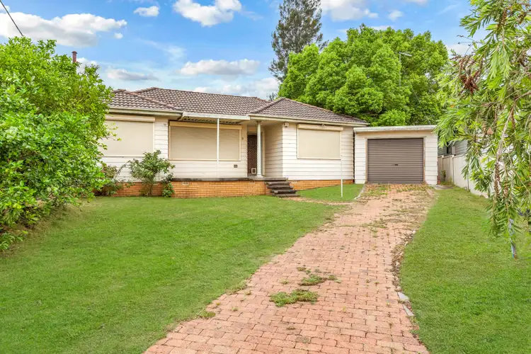 8 Blair Crescent, Kurri Kurri NSW 2327
