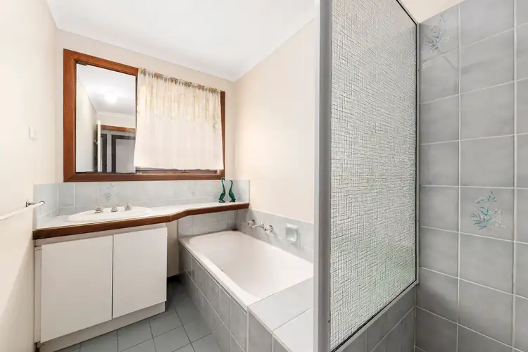 Sixth view of Homely house listing, 5 Severn Crescent, Rowville VIC 3178