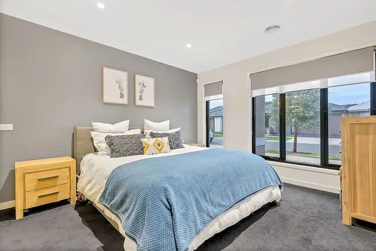 Third view of Homely house listing, 6 Landor Way, Craigieburn VIC 3064