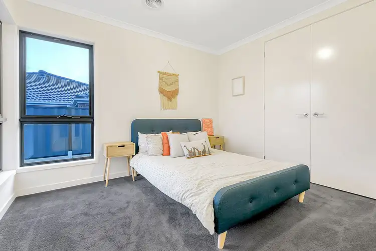 Seventh view of Homely house listing, 6 Landor Way, Craigieburn VIC 3064