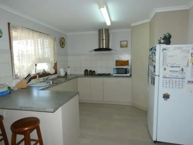 Fifth view of Homely house listing, 4 Perry Street, Edithburgh SA 5583