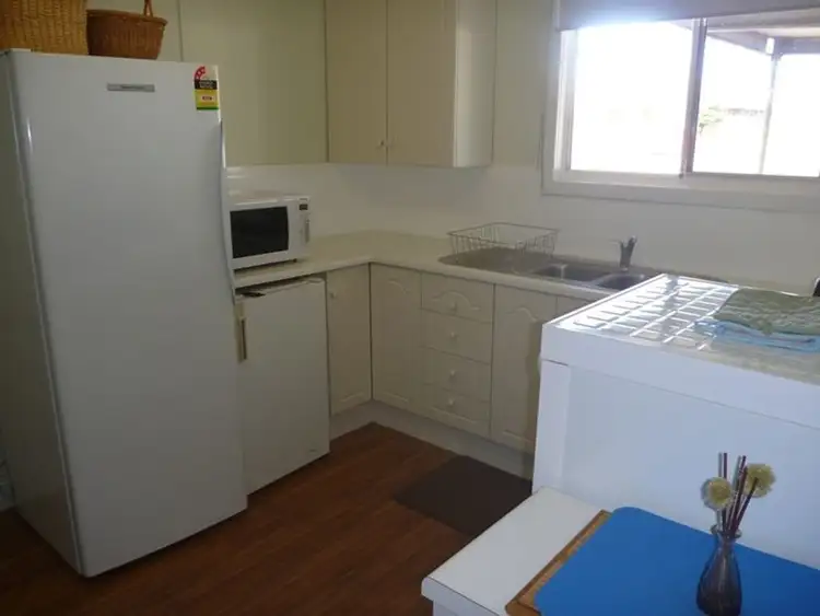 Fifth view of Homely house listing, 8 Elizabeth Street, Yorketown SA 5576