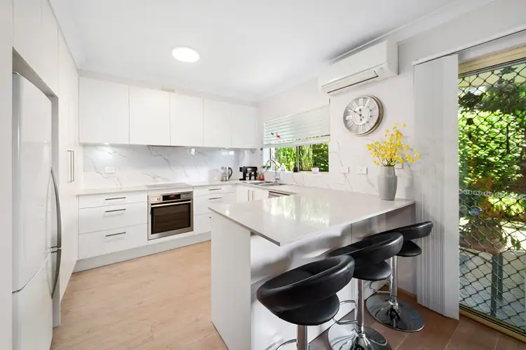 Second view of Homely apartment listing, 5/82-86 Toronto Parade, Sutherland NSW 2232