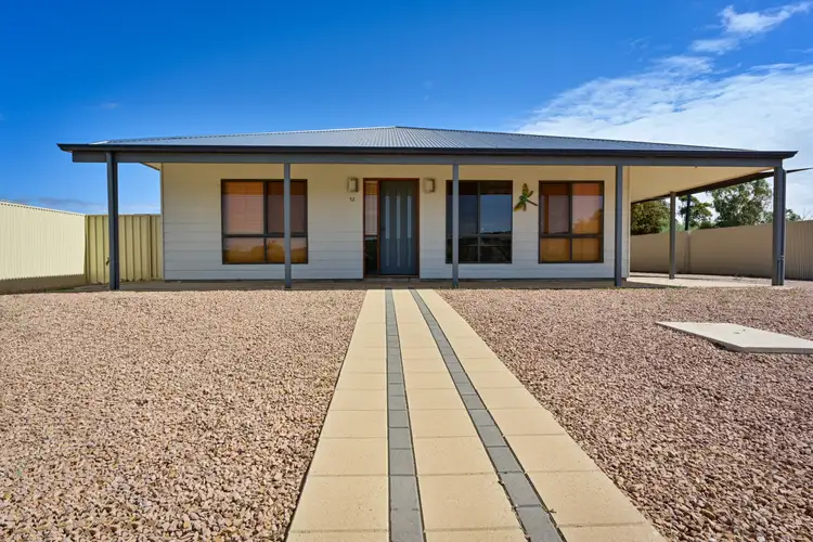 12 Foster Street, Quorn SA 5433