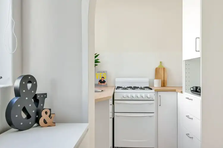 Main view of Homely unit listing, 5/58 Esplanade, Semaphore SA 5019