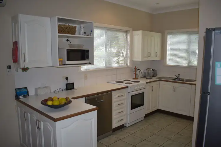 Sixth view of Homely house listing, 81 Ruby Street, Emerald QLD 4720