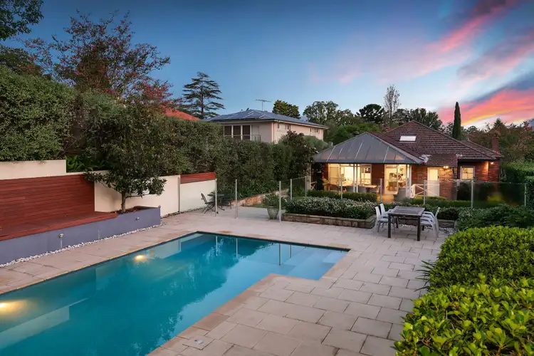 12 Carnarvon Road, Roseville NSW 2069