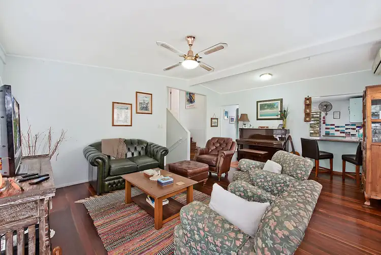 Second view of Homely house listing, 16 Condong Street, Mansfield QLD 4122