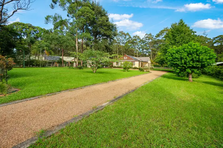19 Koloona Drive, Tapitallee NSW 2540