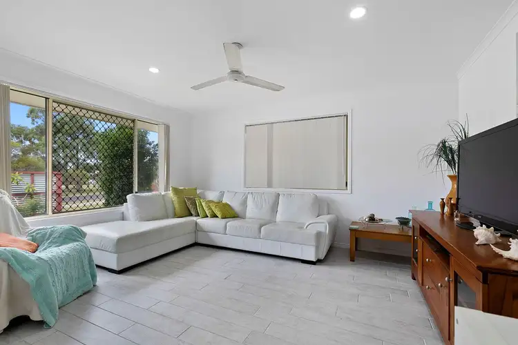 Sixth view of Homely house listing, 8 Emerald Park Way, Urangan QLD 4655