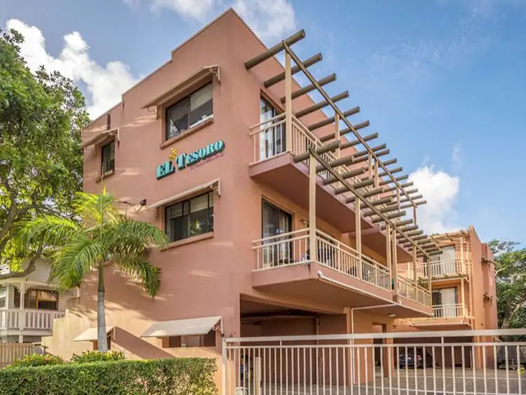 Sixth view of Homely apartment listing, 5/23 Second Avenue, Broadbeach QLD 4218