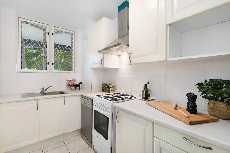 Fifth view of Homely apartment listing, 2/692 Pacific Highway, Killara NSW 2071