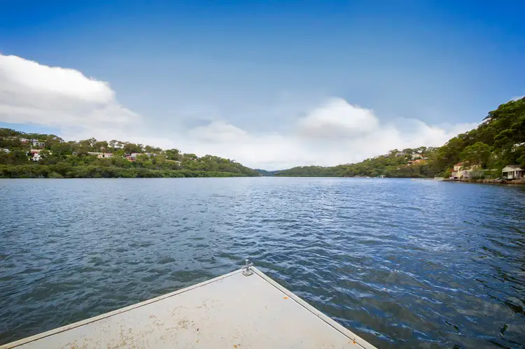 44 Bignell Street, Illawong NSW 2234