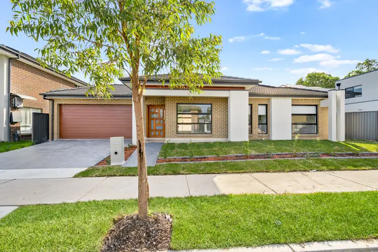 25 Bivouac Street, Jordan Springs NSW 2747