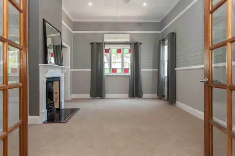 9 William Street, Abermain NSW 2326