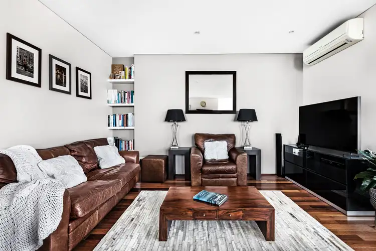 Sixth view of Homely apartment listing, 6/6 Moore Street, Bondi NSW 2026