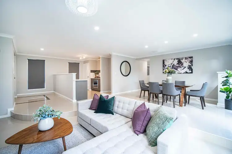 2/138A Queens Road, South Guildford WA 6055