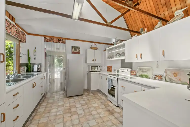 Seventh view of Homely rural property listing, 5 Hibbert Road, Linthorpe QLD 4356