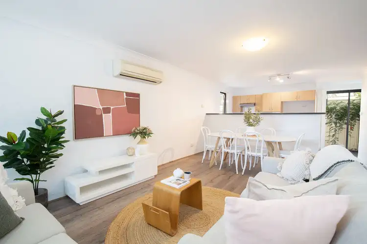 1/13 Chatham Road, Hamilton North NSW 2292