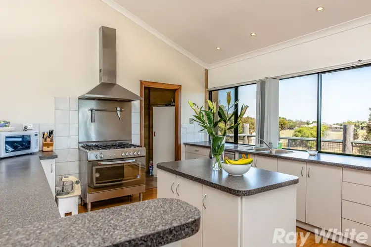 13 Moresby Road, Moresby WA 6530