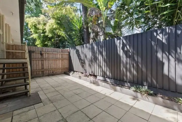 Fifth view of Homely block of units listing, 1-4/31 Cavan Street, Annerley QLD 4103