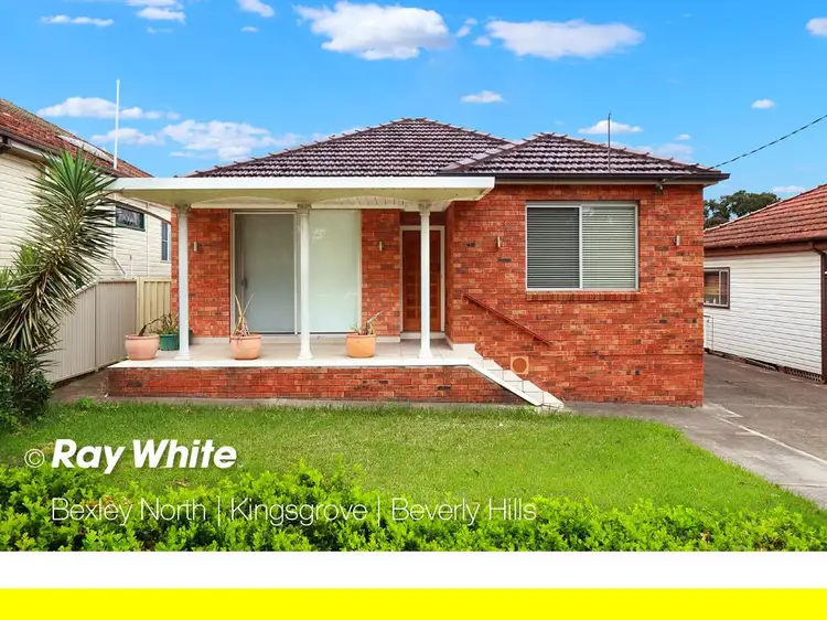 64 Rosebank Avenue, Kingsgrove NSW 2208