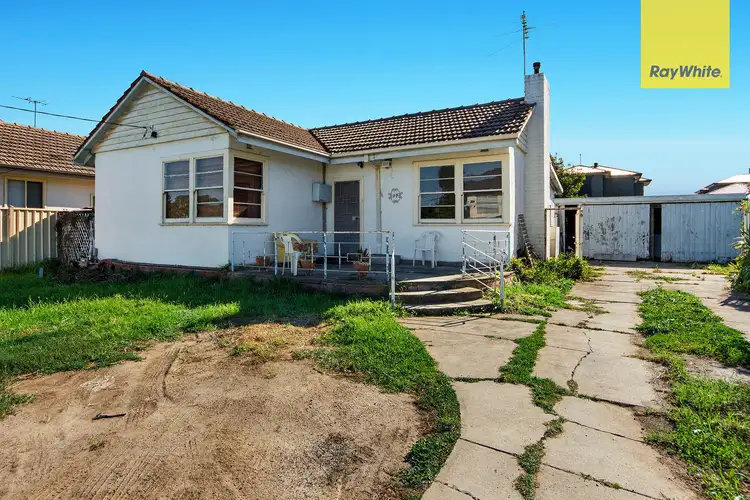 Main view of Homely house listing, 17 Thomson Street, Maidstone VIC 3012