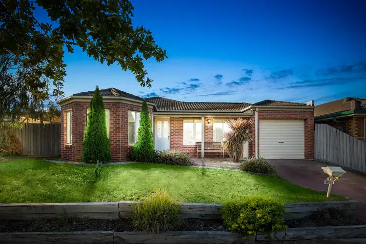 16 Abbotswood Drive, Hoppers Crossing VIC 3029