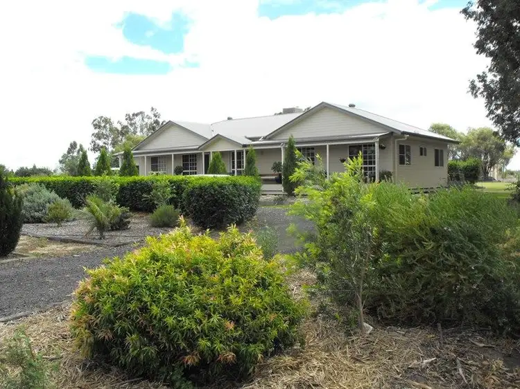 38 Sandalwood Avenue, Dalby QLD 4405