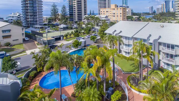 24/11 Breaker Street, Main Beach QLD 4217