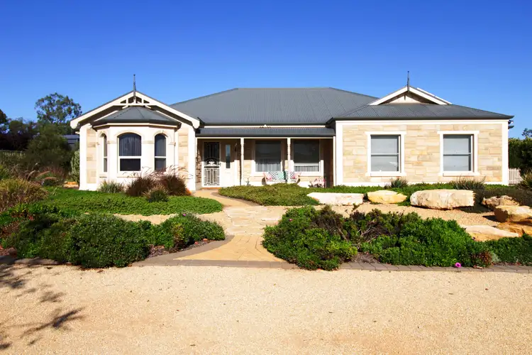 9 Keith Payne Court, Loxton SA 5333