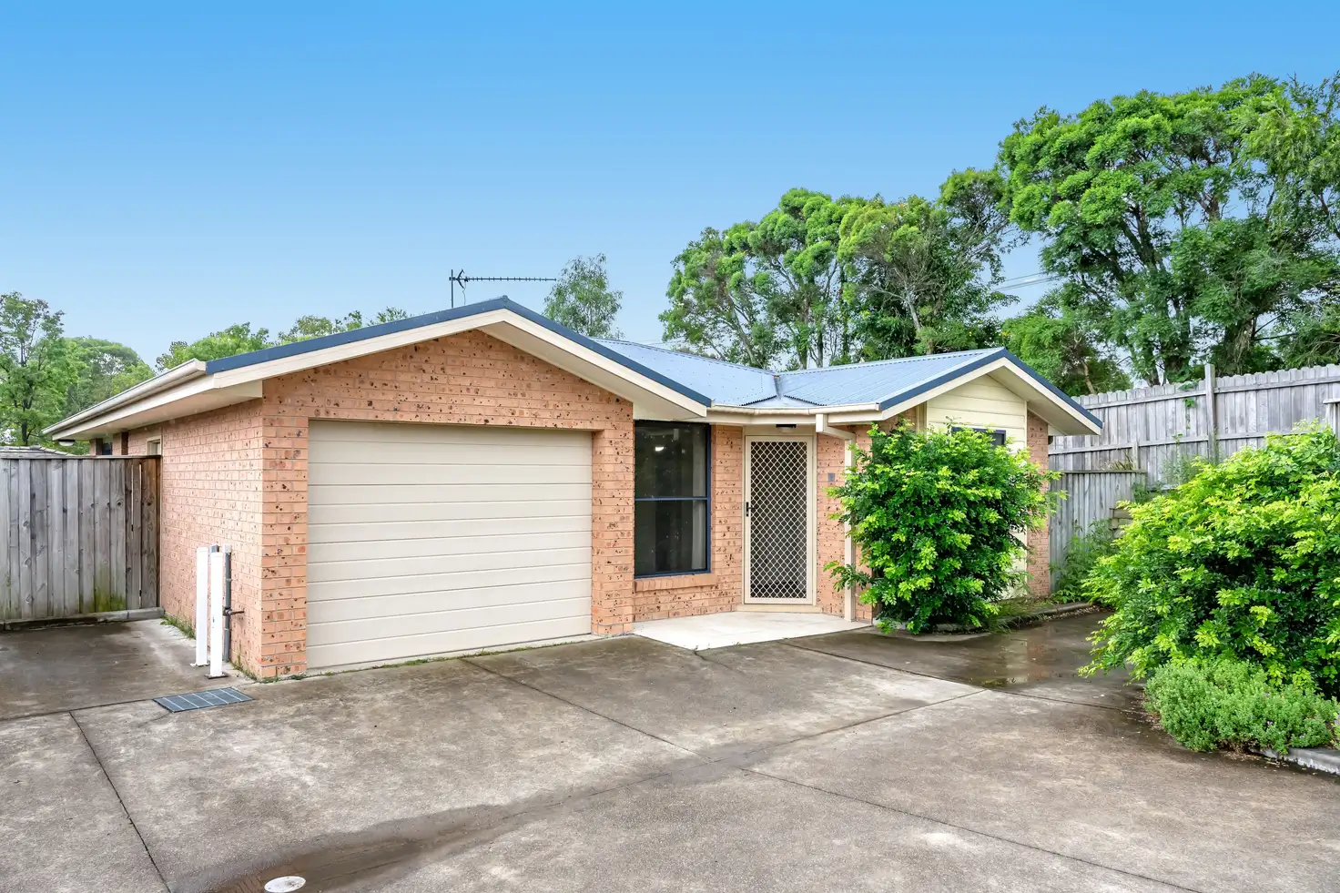 Main view of Homely unit listing, 2/21 Hillview Avenue, Dungog NSW 2420