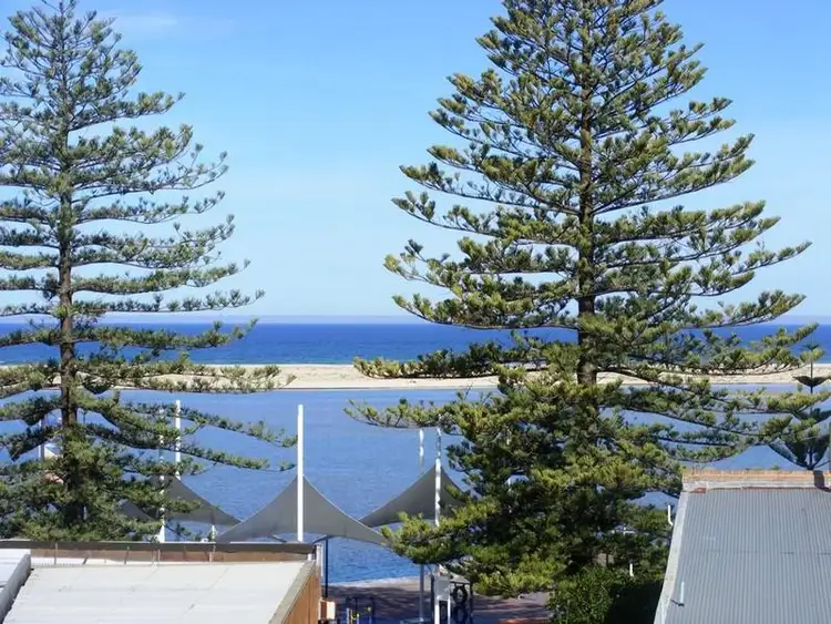 Main view of Homely unit listing, 405/18 Coral St, The Entrance NSW