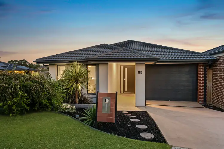 47 Belmont Crescent, Pakenham VIC 3810