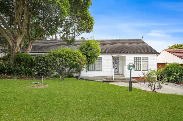 49 Walang Avenue, Figtree NSW 2525