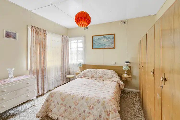 Sixth view of Homely house listing, 4 Eveleigh Avenue, Blackheath NSW 2785