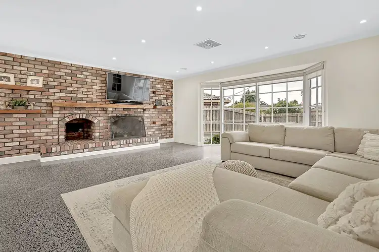 Fourth view of Homely house listing, 5 Clacton Court, Craigieburn VIC 3064