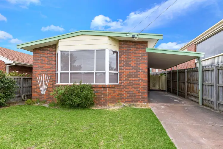 100 Second Avenue, Rosebud VIC 3939