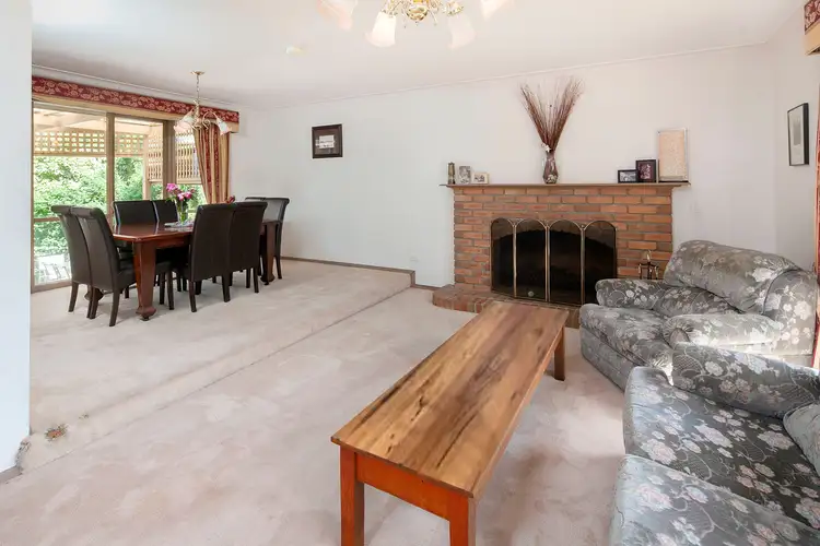Second view of Homely house listing, 2 Bolton Court, Langwarrin VIC 3910