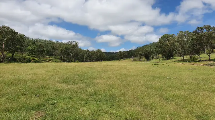 40 Muller Road, Thornville QLD 4352