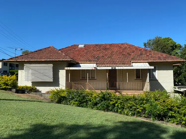 29 Embie Street, Holland Park West QLD 4121