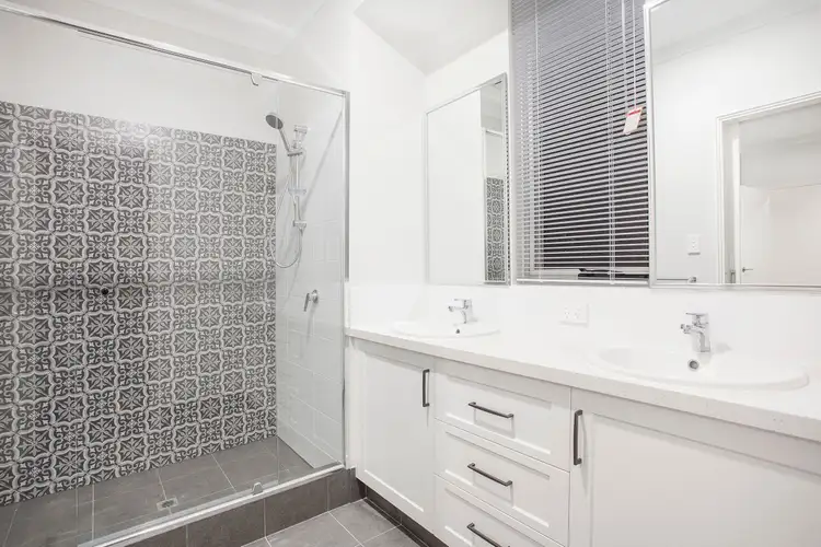 Fourth view of Homely house listing, 3/16 Bruce Road, Morley WA 6062