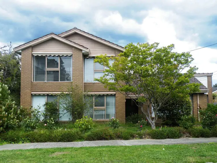 4 Tereva Crescent, Wheelers Hill VIC 3150